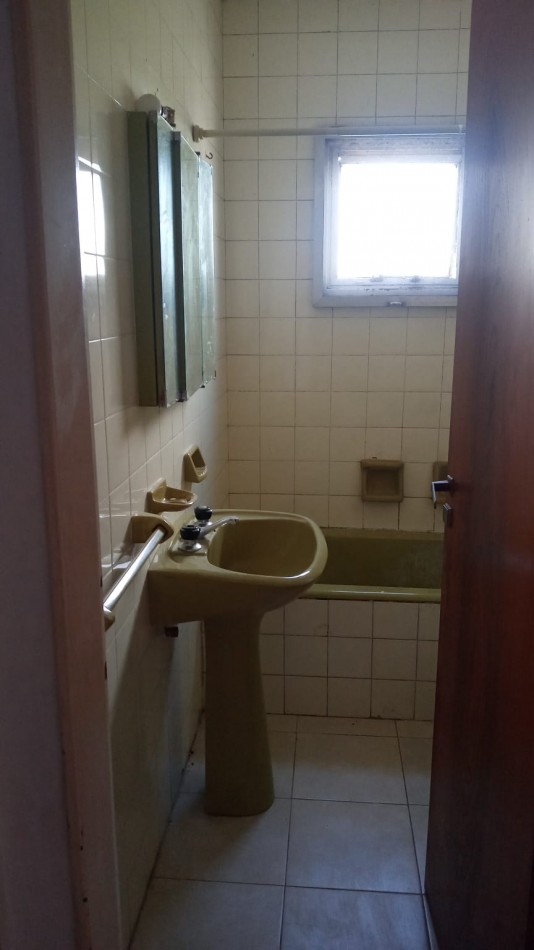 Oportunidad - Departamento de 3 Ambientes en Alquiler en Quilmes Centro