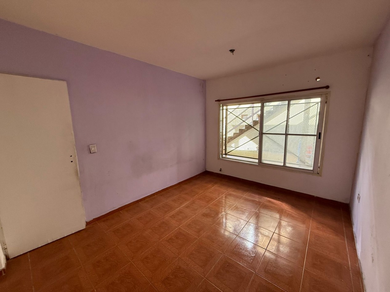 Departamento de 2 Ambientes en Alquiler - Planta Baja con Patio Propio