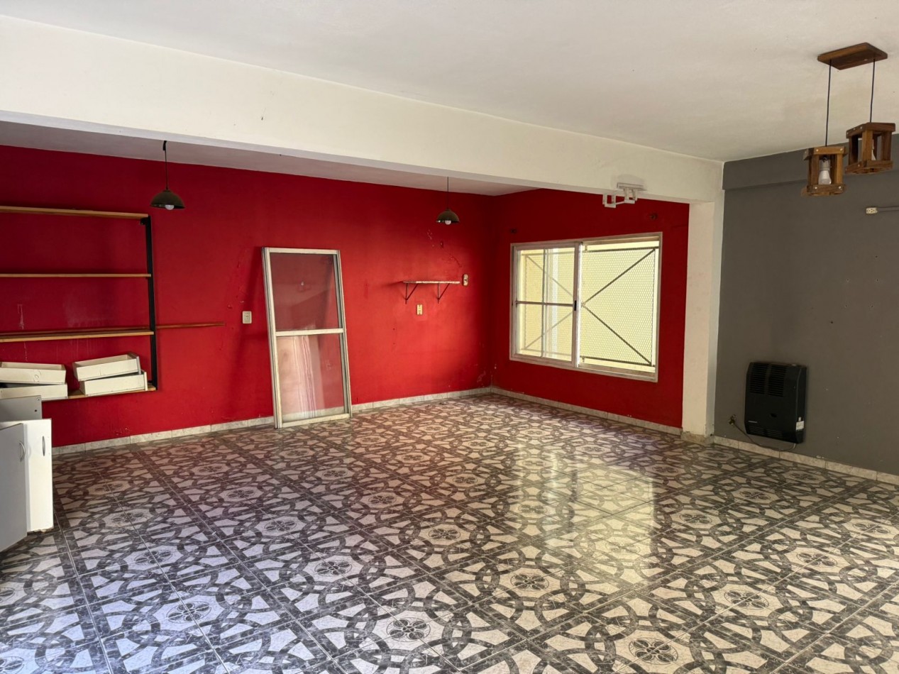 Departamento de 2 Ambientes en Alquiler - Planta Baja con Patio Propio
