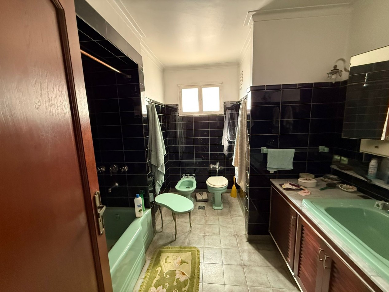 Departamento de Categoria en Venta - Se Escuchan Ofertas