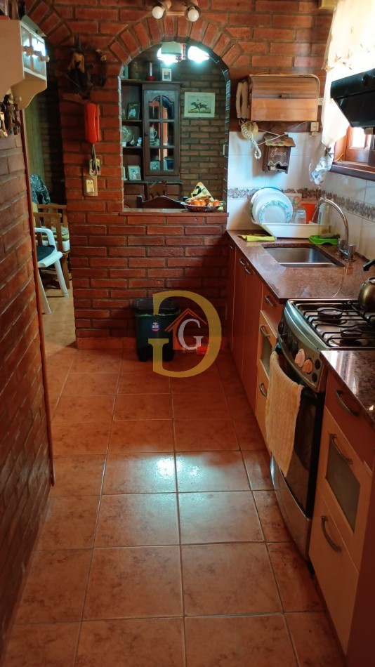 Casa en Bernal - en venta